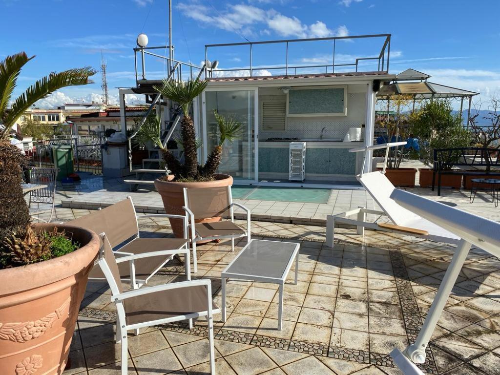Terrazza Morghen Panoramic Rooftop Neapel Exterior foto